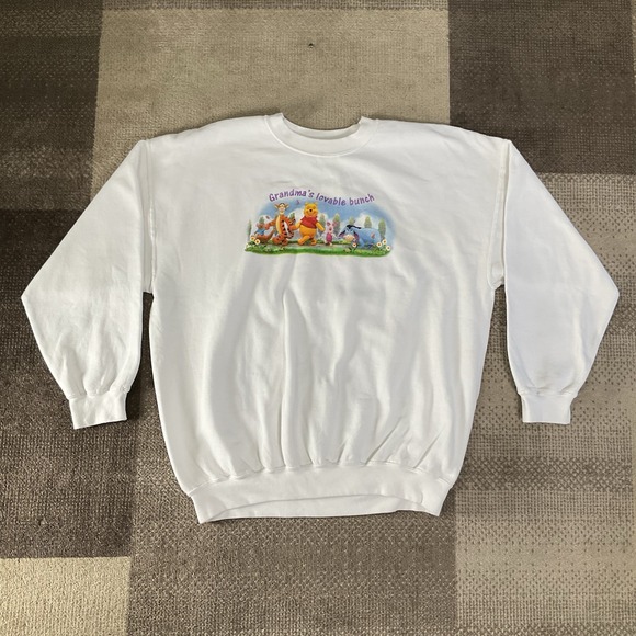 VTG Winnie The Pooh Sweatshirt‎ Crewneck Adult XL White Grandmas Loveable Bunch - Picture 1 of 7